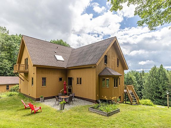 3rd image of 1117 Moulton Lane