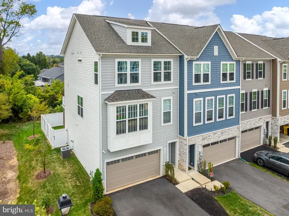 625 Cross Chase Dr, Millersville, MD 21108