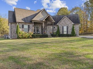 1945 Mann Rd, Lebanon, TN 37087