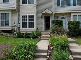 9621 Lambeth Ct, Columbia, MD 21046