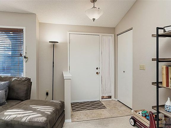 2nd image of 3441 Poly Dr APT 11