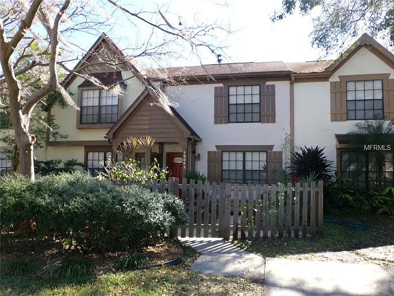 1st image of 16043 Dawnview Dr