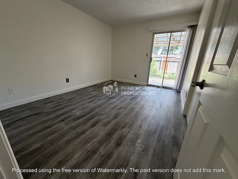 5656-5658 Odea Dr — Photo 16