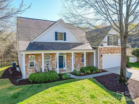 2nd image of 5832 Kirkwynd Commons Dr