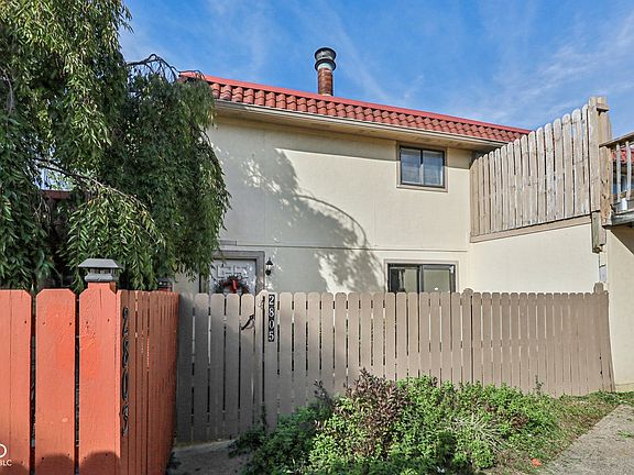 2nd image of 2805 Del Prado Dr