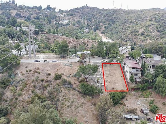 3rd image of 9467 Reverie Rd