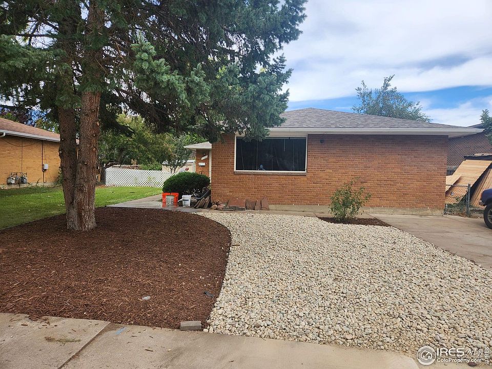 2nd image of 1730 Duchess Dr