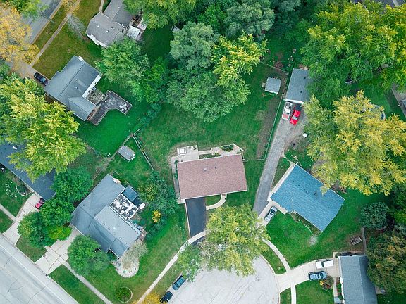 4th image of 369 Coventry Ct S