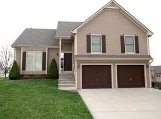 7409 N Wallace Ave, Kansas City, MO 64158