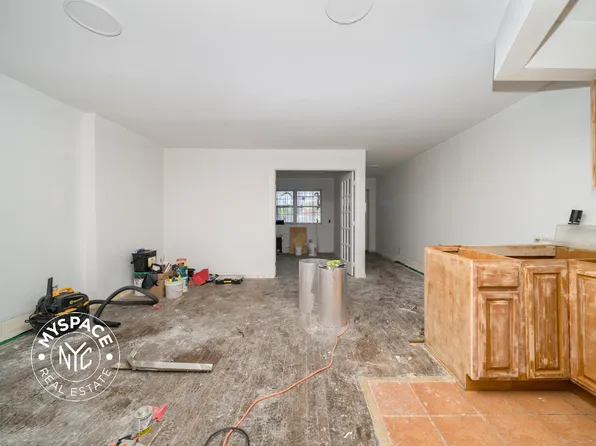 1775 Eastern Parkway image 5 of 19