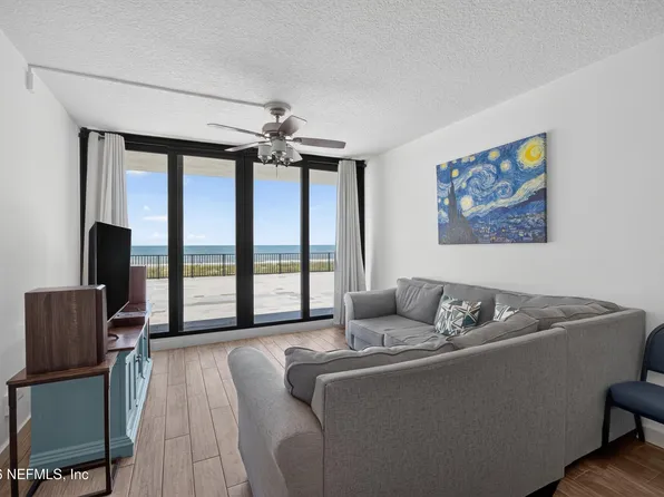 601 1ST Street S #2B, Jacksonville Beach, FL 32250