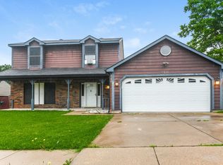 5911 Rocky Point Dr, Arlington, TX 76018