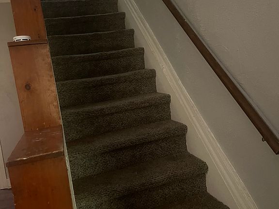 5th image of 224 Mathews Ave