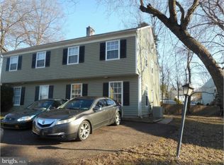 298 Cricklewood Cir, Lansdale, PA 19446