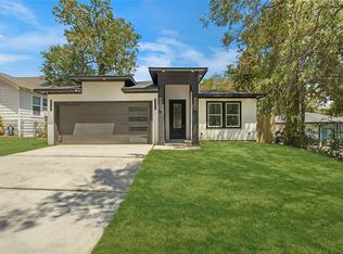 1561 Iowa Ave, Dallas, TX 75216