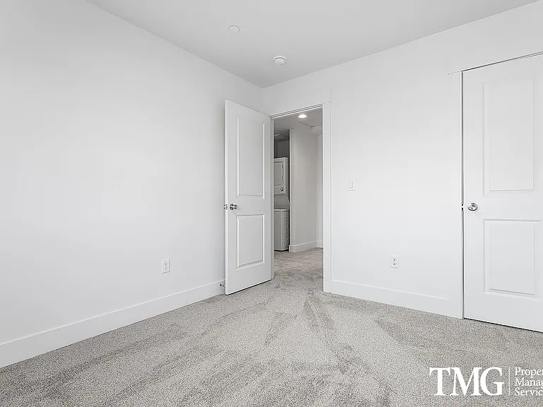 977 Creer Way #D-112 — Photo 63