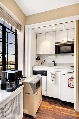Sold by MyGradPad | media 1