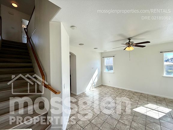 2nd image of 141 Chelwood Ln