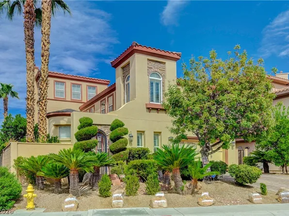 218 Crooked Putter Dr, Las Vegas, NV 89148