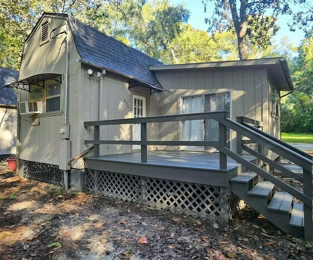 1 bed, 360 sqft, $775 — Photo 2