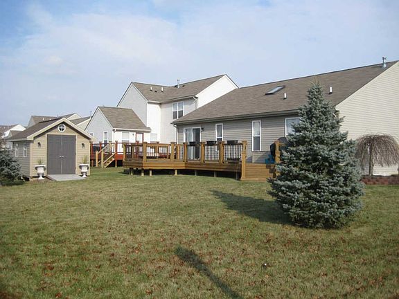 3rd image of 7178 Poplar Dr