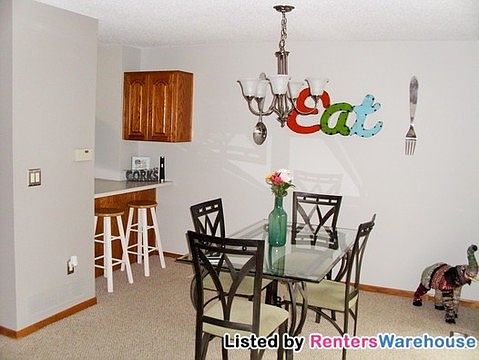 5th image of 1070 50th St Unit 2E