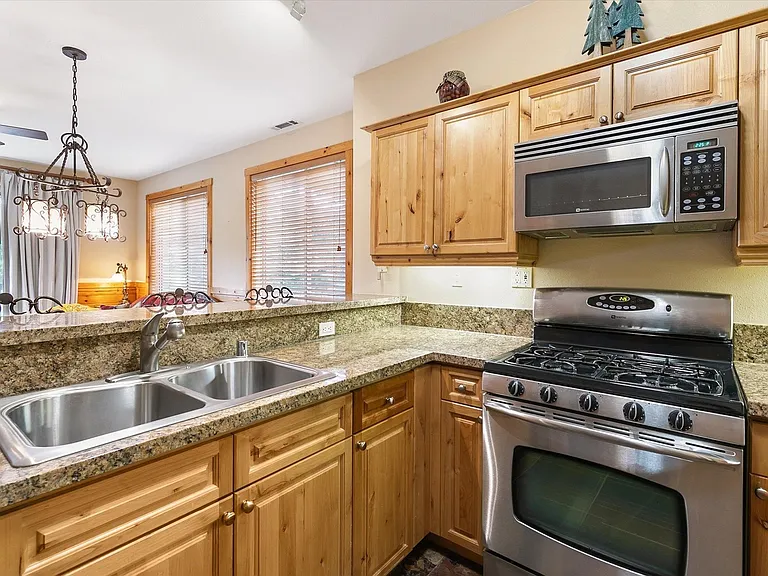 10841 Cinnabar Way #4 — Photo 11