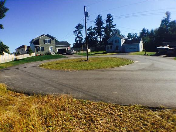 2nd image of 56 Pine Ave