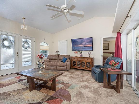 5th image of 2566 Chapel Dr