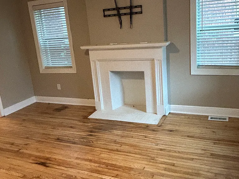 1623 Quarrier St #A — Photo 7