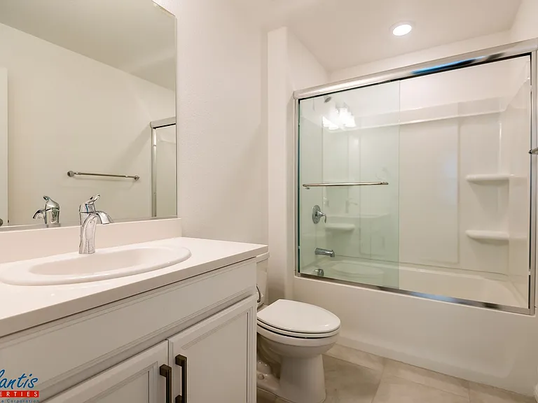 6818 Chroma Ct — Photo 14