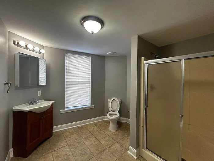 315 Loneys Ln — Photo 8