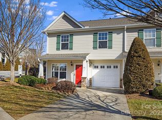 29 Old Salem Ct, Fletcher, NC 28732