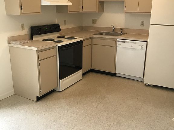 5th image of 301-322 Peppertree Ln #320