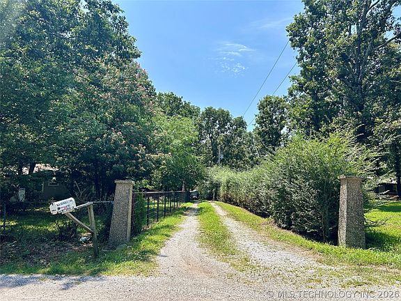 5th image of 4791 Walnut Grove Ln