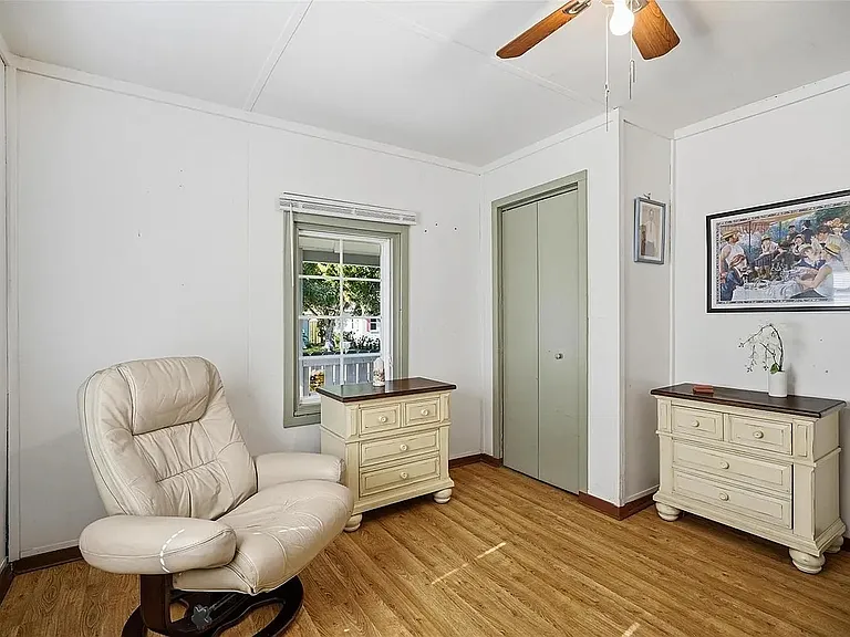 1405 S Flagler Ave — Photo 10