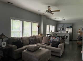 1540 N Ashland Ave #2R, Chicago, IL 60622