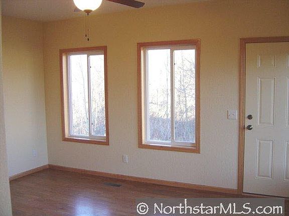2nd image of 1623 NE 13th Avenue NE