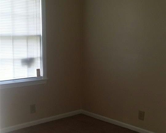 4th image of 4508 Baywood Dr SW
