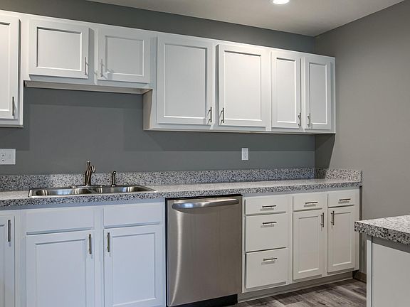 3rd image of 1020 N 35th St #9