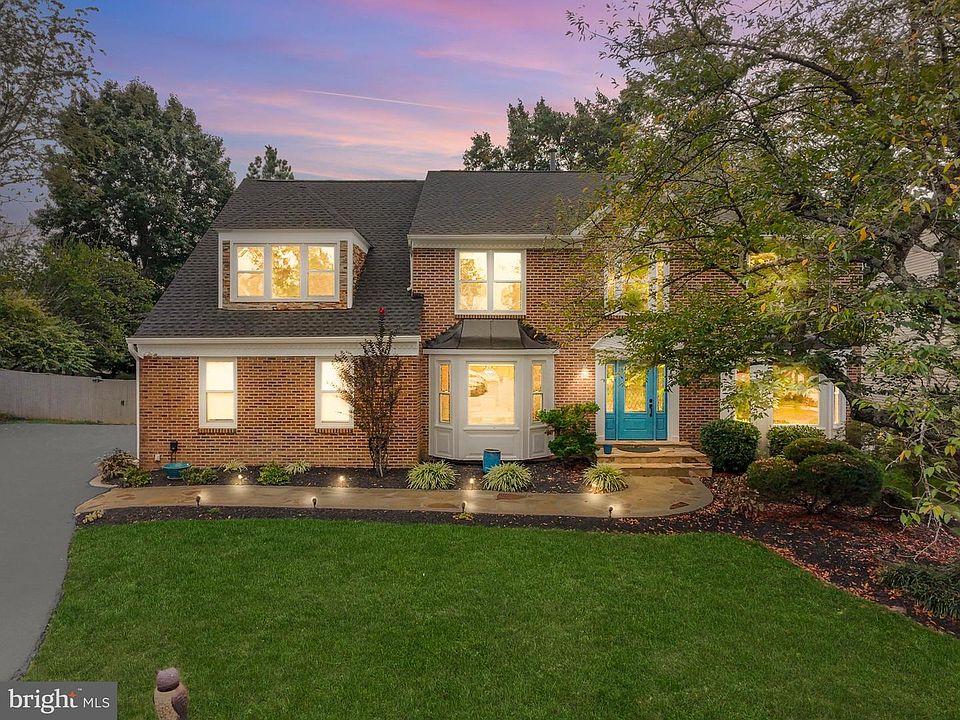 1st image of 2169 Westglen Ct
