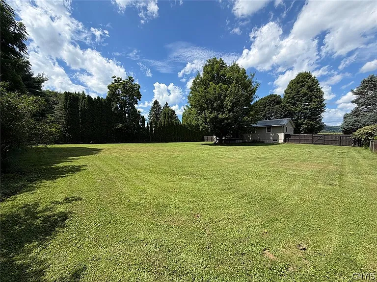 1648 White Bridge Rd — Photo 19