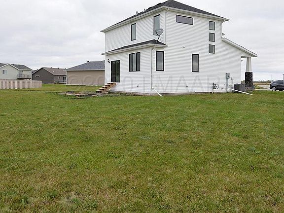 5th image of 4303 23rd Ave S