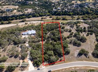 393 Palomino Spgs, Bandera, TX 78003