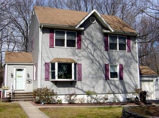 2471 Hill Rd, Scotch Plains, NJ 07076