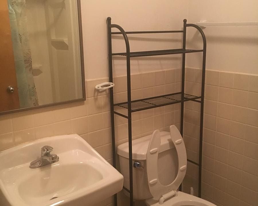 2nd image of 2200 N Broad St
