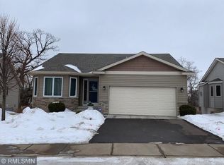 6014 Iris Ln, Rockford, MN 55373
