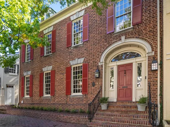 908 Cameron St, Alexandria, VA 22314
