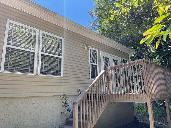 5th image of 2223 Delta Ln