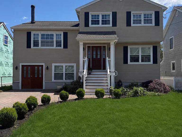 116 Cornell Ave — Photo 22